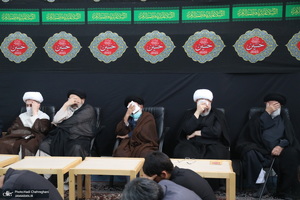 عزاداری روز عاشورا در بیوت مراجع تقلید