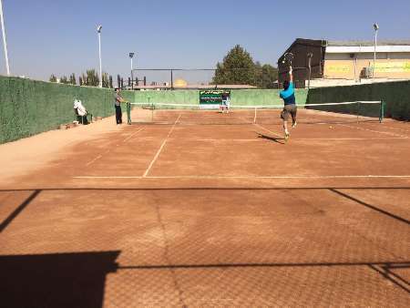 آغاز رقابت های تنیس مناطق پنجگانه کشور یادواره شهید برقعی