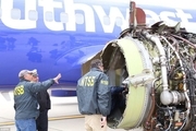 8 کشته و زخمی در سانحه هواپیمای مسافربری در آمریکا+ تصاویر