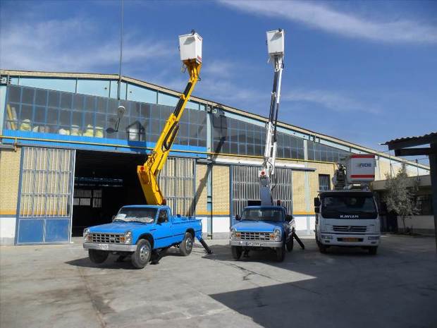 300 دستگاه جرثقیل در شرکت لجور اراک تولید شد