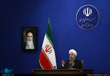 ابراز تاسف روحانى از حذف نام امام خمینی (س) از بیانیه رسمی 22 بهمن 