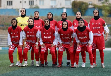 زنان پرسپولیسی لیگ برتری شدند