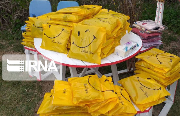 ۵۰۰ بسته حمایتی بین کودکان نیازمند آبادانی توزیع شد