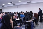 معاون دانشگاه آزاد: اساتید به دانشجویانی که کشف حجاب می‌کنند تذکر دهند/ با هر نوع بی توجهی برخورد خواهد شد