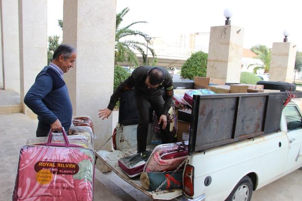 کارکنان دادگستری های گلستان یک روزحقوق خود رابه زلزله زدگان اهدا کردند