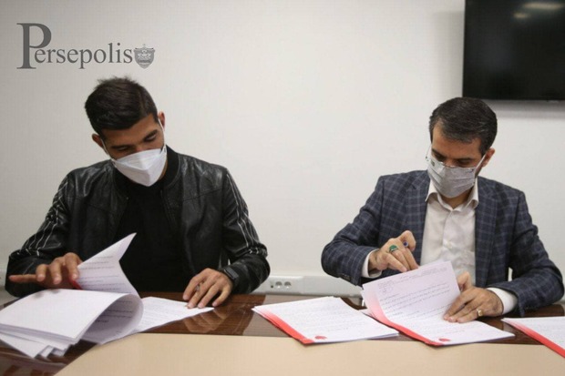 مغانلو: در یک ماه اخیر خیلی اذیت شدم/ هیچ شرطی برای پرسپولیس نگذاشتم
