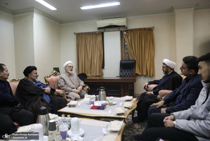 بازدید رئیس موسسه تنظیم و نشر آثار امام خمینی از نمایشگاه بین المللی قرآن کریم