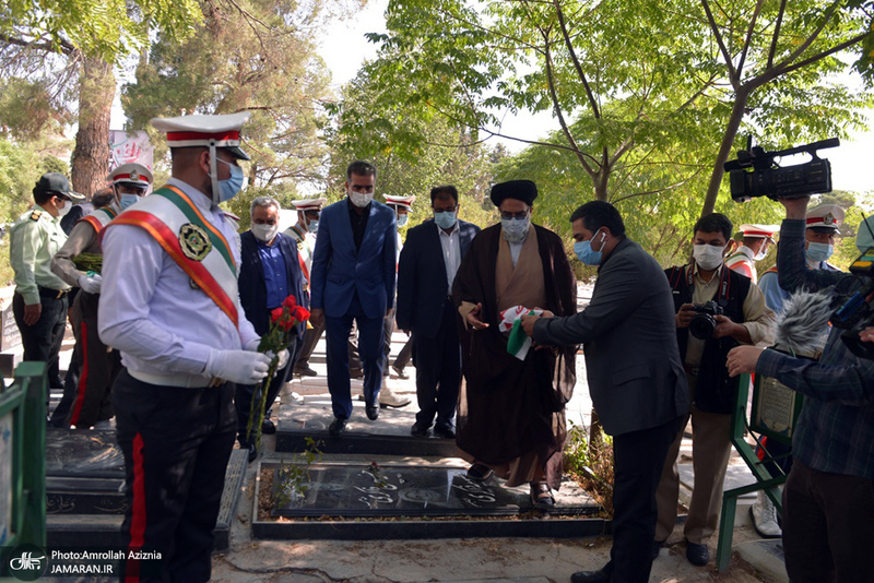 مراسم ادای احترام به مقام شامخ شهدای 17 شهریور در بهشت زهرا(س)