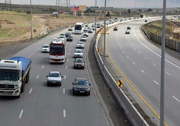 یک میلیون و 280 هزار تردد در محورهای فارس انجام شده است