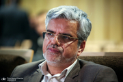 انتقاد شدید محمود صادقی از سفیر انگلیس در ایران