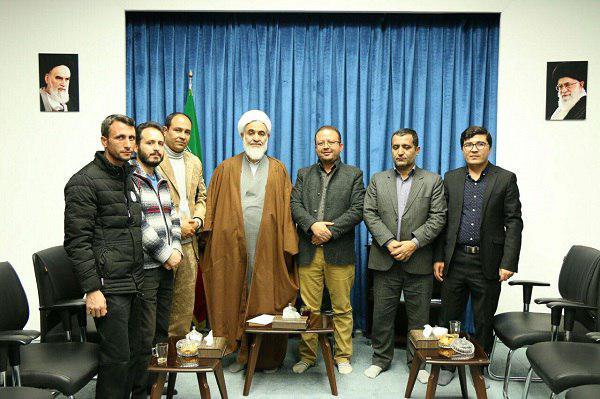 جمعی از اساتید و پژوهشگران افغان با نماینده ولی فقیه در استان قزوین دیدار کردند