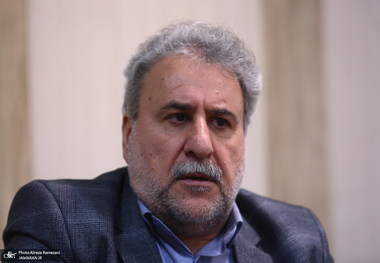 انتقاد فلاحت پیشه از عراقچی: هیچ دیپلماتی از مرگ دیپلماسی سخن نمی‌گوید