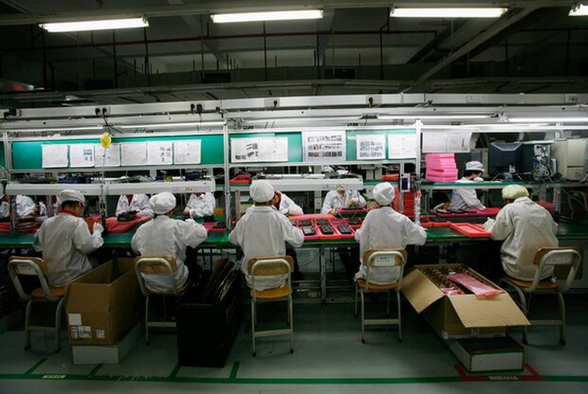 بیگاری "آمازون" از صدها نوجوان در کارخانه های چینی