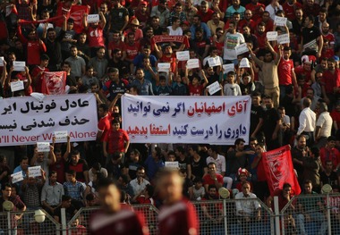 جشن 60 سالگی باشگاه نساجی در تمرین امروز
