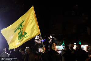 پنجاه و‌هفتمین اجتماع پر شور مردم در مقابل دانشگاه تهران