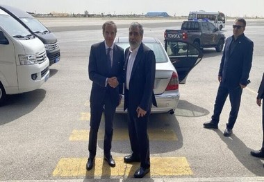 گروسی تهران را ترک کرد + عکس