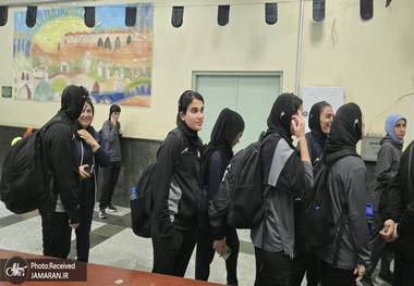 ورود تیم ملی فوتبال زنان ایران از مرز بازرگان