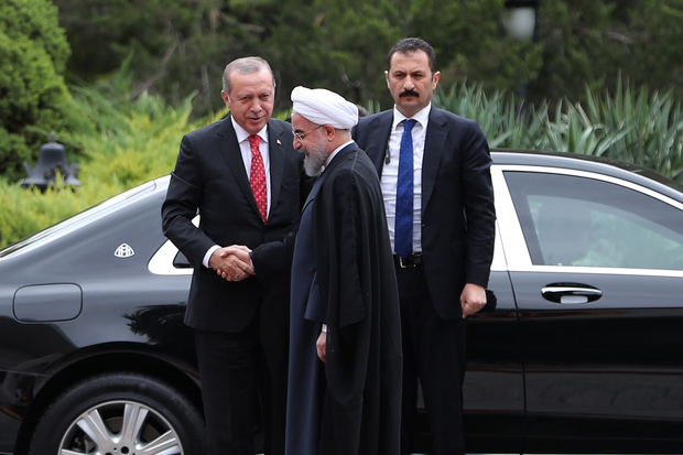 روحانی از اردوغان استقبال رسمی کرد
