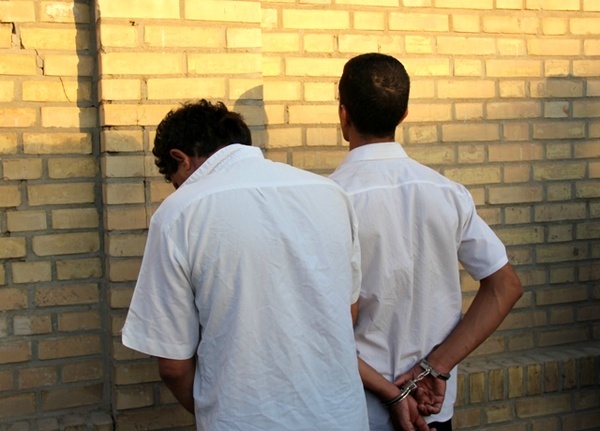 دستگیری 2 سارق حرفه‌ای در اندیمشک