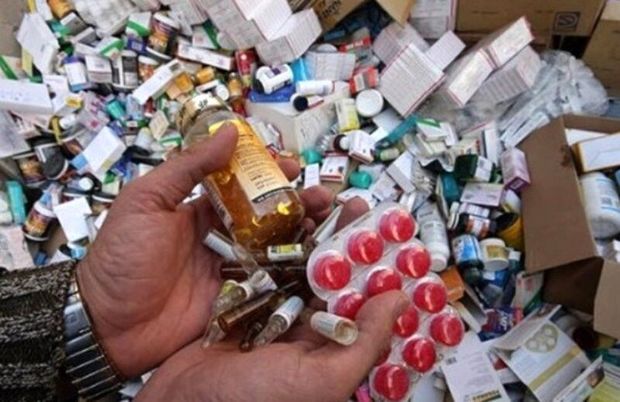 افزون بر ۳۰ هزار عدد انواع داروی قاچاق در زنجان کشف شد