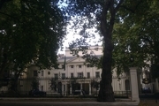 انفجار در نزدیکی سفارت عربستان در لندن