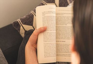 چگونه بر افسردگی در روزهای قرنطینه غلبه کنیم؟

