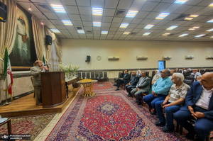 مراسم بزرگداشت امام خمینی (س) در آدریان زرتشتیان