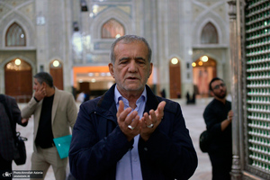 حضور مسعود پزشکیان در حرم مطهر امام خمینی (س)
