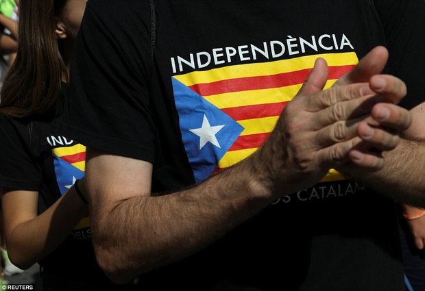 راهپیمایی بزرگ برای جدایی کاتالونیا از اسپانیا+ تصاویر