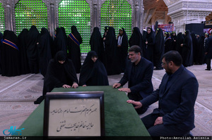 تجدید میثاق دانش آموزان بسیجی و مسئولین سازمان بسیج دانش آموزی با آرمان های حضرت امام(س)