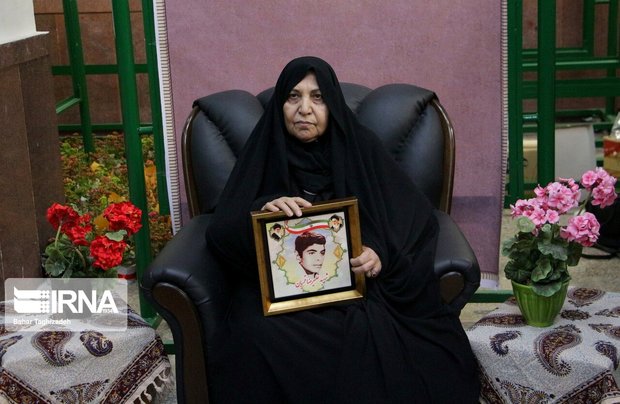 خاطرات مادران شهدای استان اردبیل گردآوری می‌شود