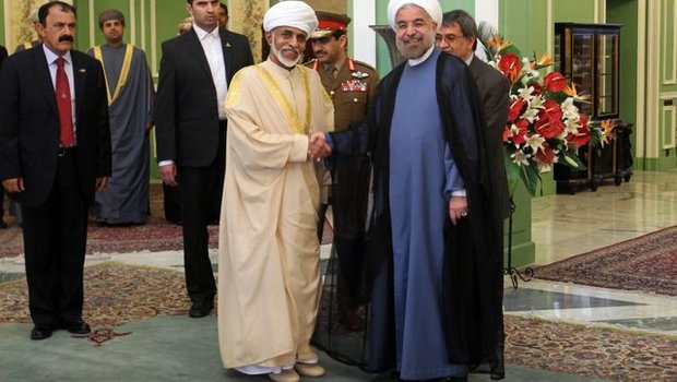 پادشاه عمان پیروزی روحانی را تبریک گفت