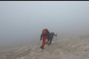  جسد یک کوهنورد در کولاک دماوند پیدا شد+ویدیو
