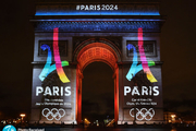 واکنش باخ به انتقادات برای کمک IOC به ورزشکاران روس و بلاروس