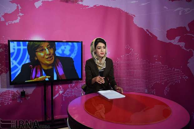 اولین شبکه تلویزیونی زنان افغانستان + عکس
