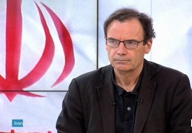 تحلیلگرفرانسوی:ادعای آمریکا درباره تحریم نبودن سلامت ایران ریاکاری است/ اهداف پنهان تل‌آویو از ترور شهید فخری زاده

