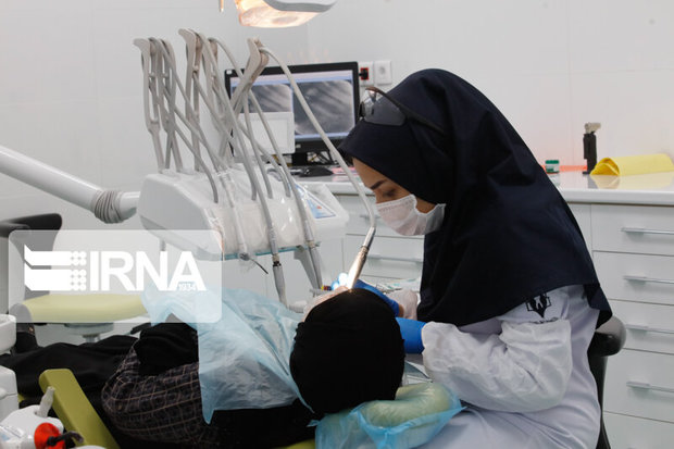 سه کلینیک دندانپزشکی برای بیماران اورژانسی در یزد دایر است
