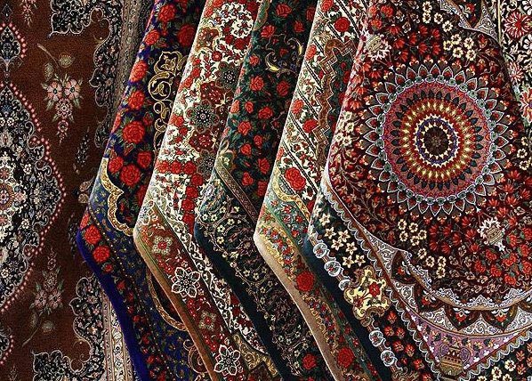 تکاب و خوی مهم ترین قطب های تولید فرش آذربایجان غربی