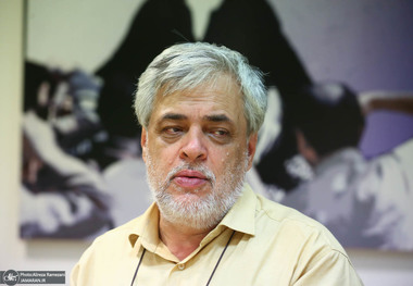 محمد مهاجری: ما اصولگراها هر وقت رقیب جدی نداریم به جان خودمان می‌افتیم/ مجلس دوازدهم رئیس نخواهد داشت، مبصر خواهد داشت/ بعضی آدم‌ها به مجلس آمده‌اند که جبهه پایداری‌ها پیش آنها لیبرال حساب می‌شوند