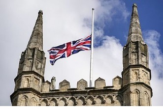 صادق خان: لندن توان تحمل فشار اقتصادی ناشی از جنگ بی‌توجیه ترامپ را ندارد