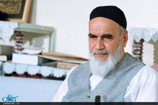 امام خمینی: رادیو ـ تلویزیون باید مستقل و آزاد باشد
