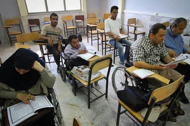 273 دانشجوی معلول در دانشگاههای زنجان تحصیل می کنند