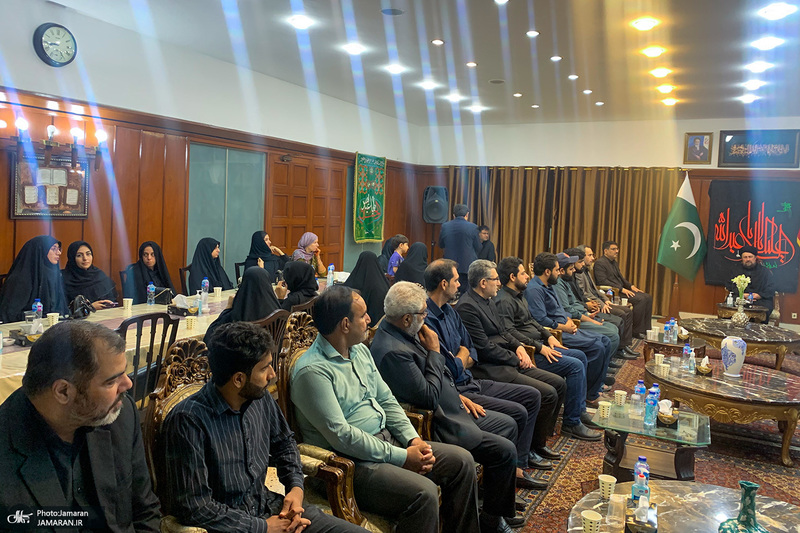حضور سید حسن خمینی در کنسولگری جمهوری اسلامی ایران در کراچی