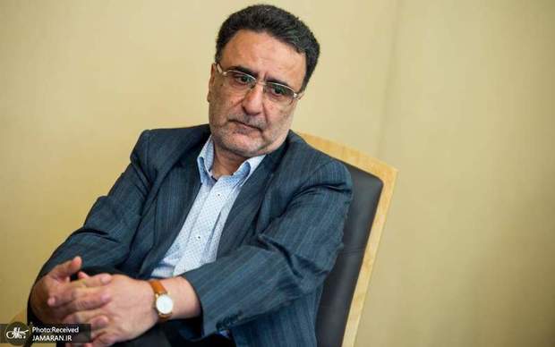 وکیل مصطفی تاجزاده: تاجزاده در دادگاه حاضر نمی‌شود