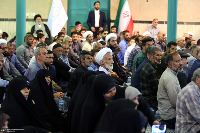 تجدید میثاق مدیران کانون های فرهنگی هنری مساجد با آرمان های امام خمینی (س)