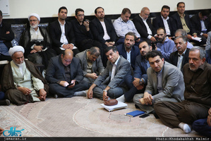 دیدار شهردار و اعضای شورای اسلامی شهر تهران با سید حسن خمینی