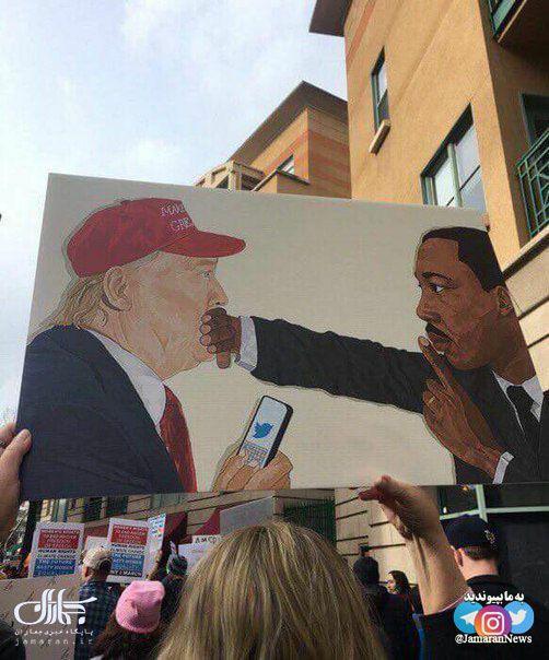 عکس | پیام یک معترض به ترامپ