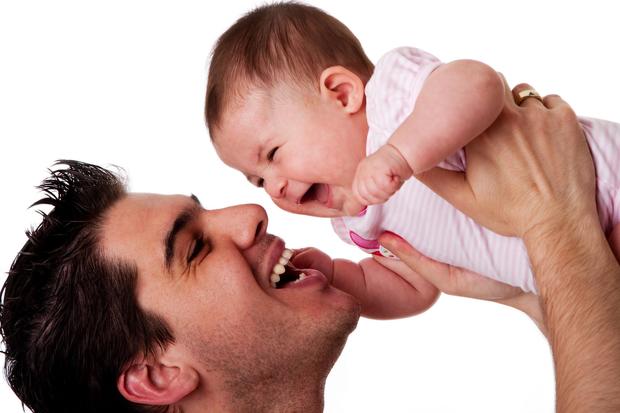 آیا سن پدر در مهارت‌های اجتماعی کودک موثر است؟