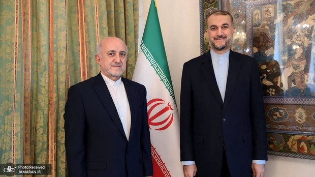 سفیران جدید ایران در فرانسه و تونس با وزیر خارجه دیدار کردند