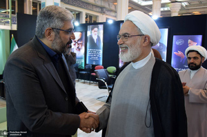 غرفه موسسه تنظیم و نشر آثار امام خمینی (س) در سی و سومین نمایشگاه بین المللی قرآن کریم-1